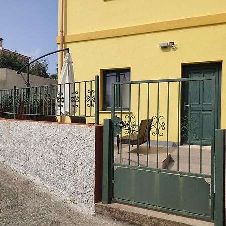 Casa Vacanze - Villa San Pietro Zewnętrze zdjęcie