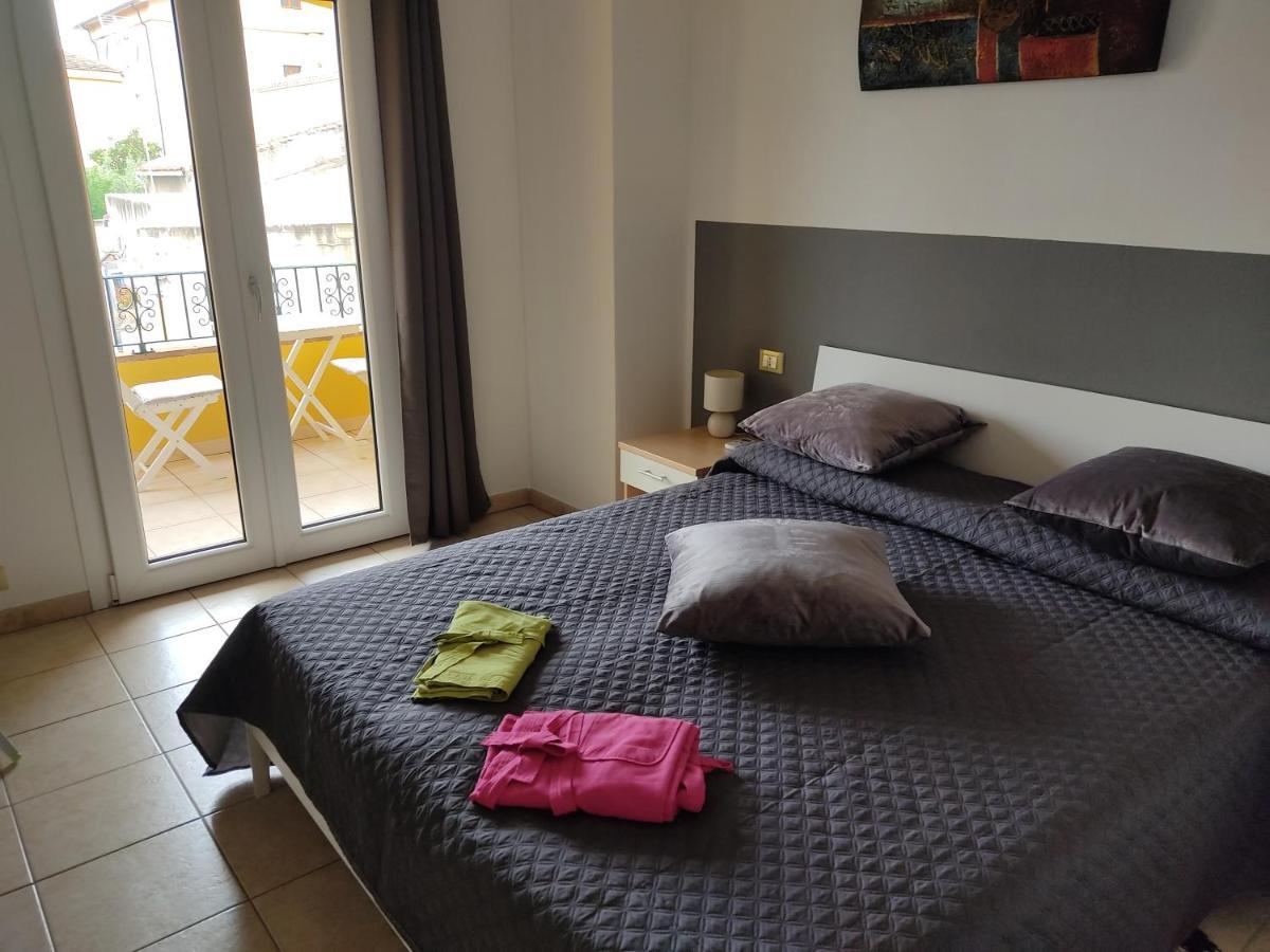 Casa Vacanze - Villa San Pietro Zewnętrze zdjęcie