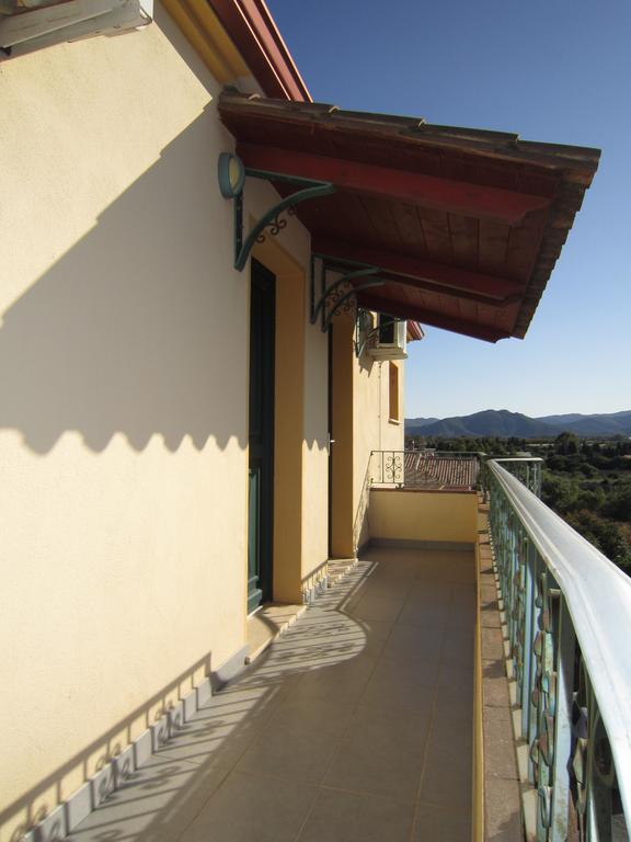 Casa Vacanze - Villa San Pietro Zewnętrze zdjęcie